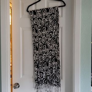 Black and White Scarf